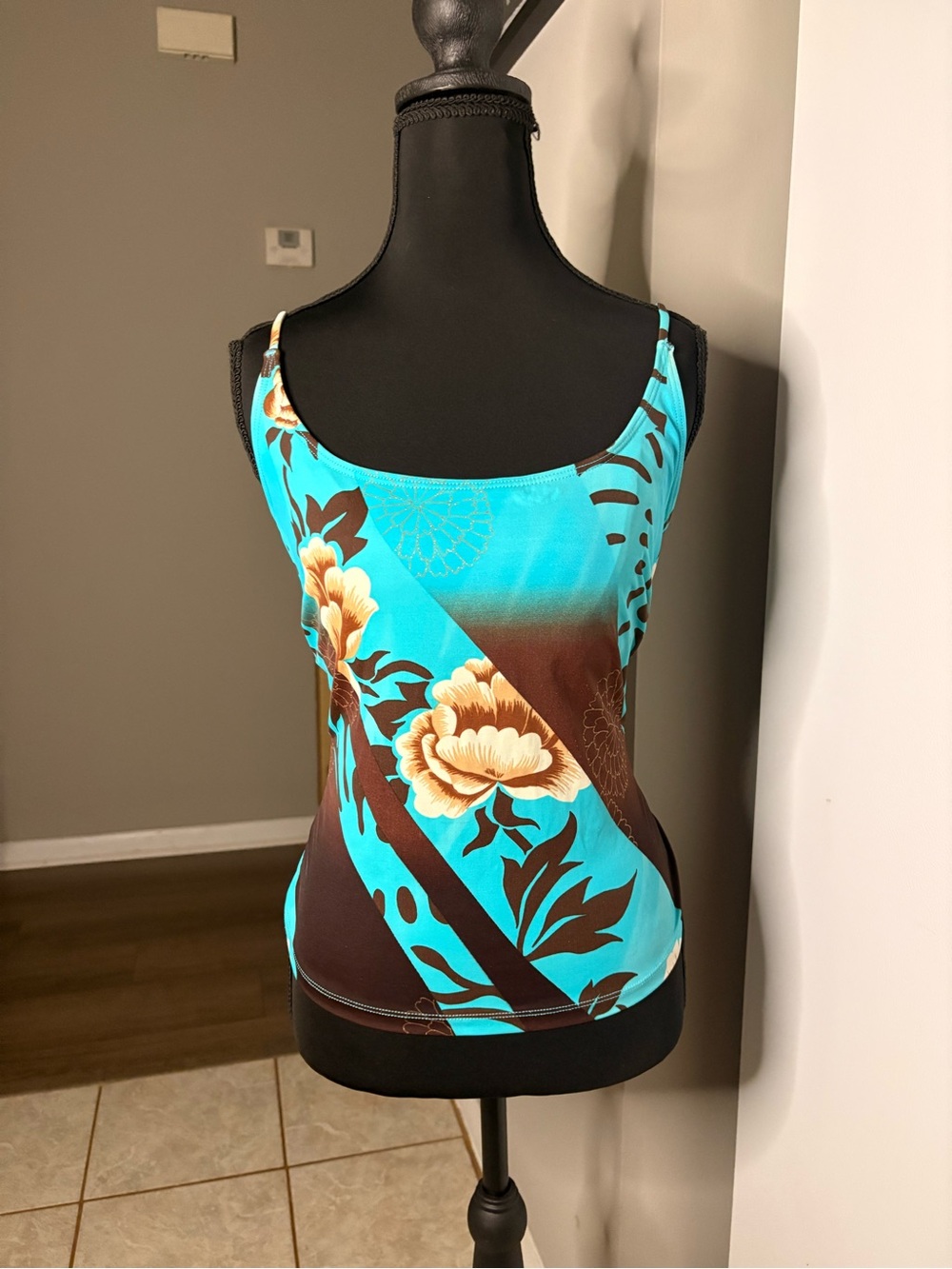 Newport News Turquoise and Brown Floral Tankini Top